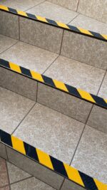 Taśma Ostrzegawcza Antypoślizgowa 50mmx18m - obrazek 6